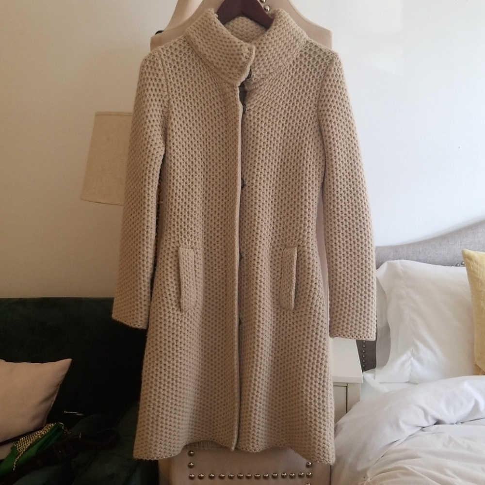 Knitted cardigan/light coat